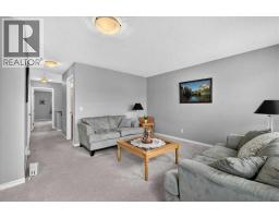 18 Copperstone Drive Se, Calgary, AB T2Z0P2 Photo 32