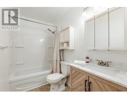 210 - 220 Kenyon Street, North Glengarry, ON K0C1A0 Photo 12