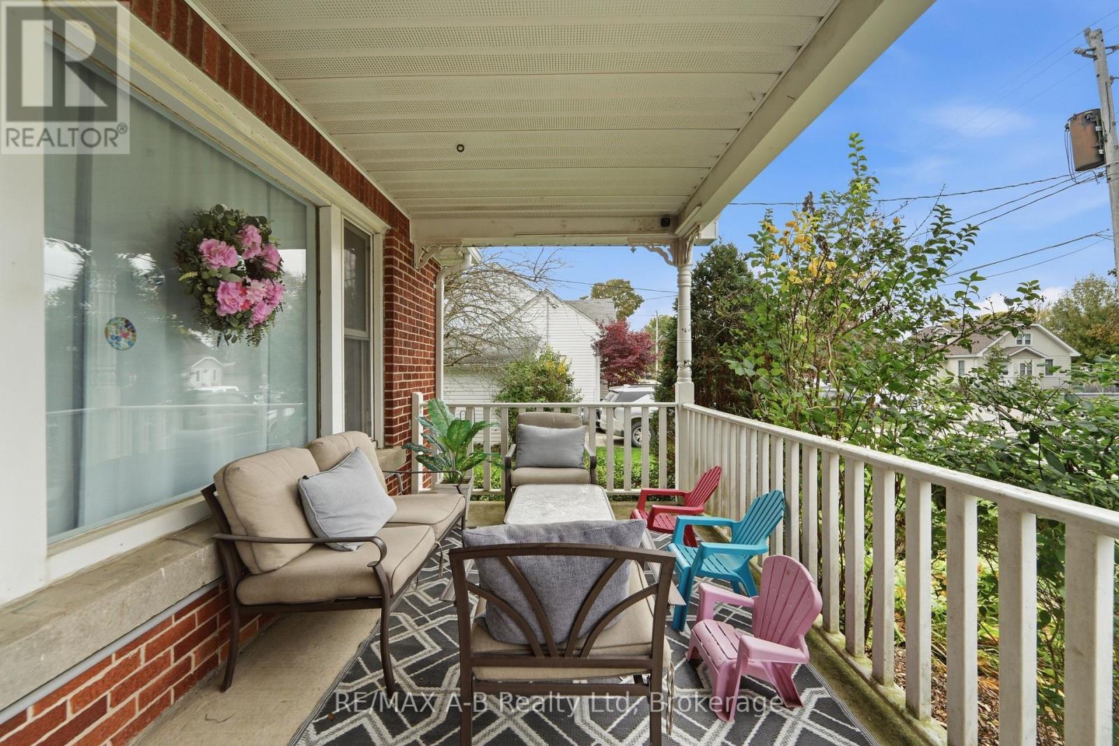 77 GIDLEY STREET E, South Huron (Exeter) — photo 5