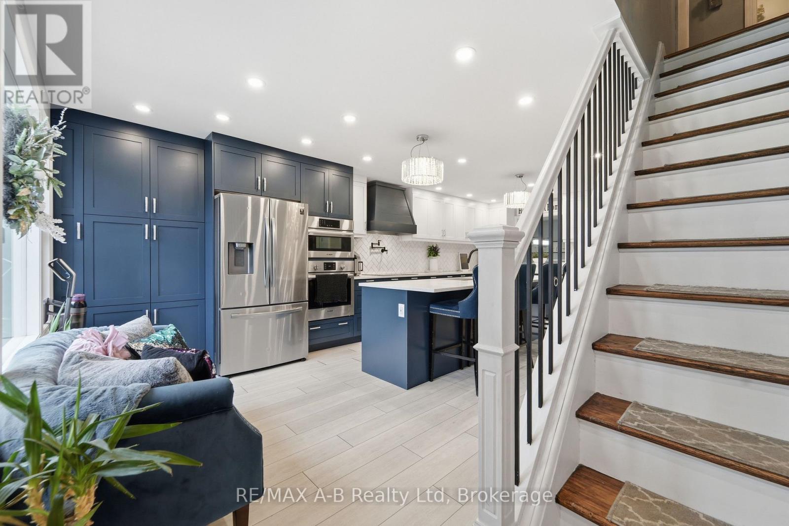 77 GIDLEY STREET E, South Huron (Exeter) — photo 6