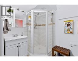 23 Forsyth Avenue S, Hamilton, ON L8S2A4 Photo 32