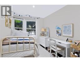 Bedroom - 27 Forsyth Avenue S, Hamilton, ON L8S2A4 Photo 12