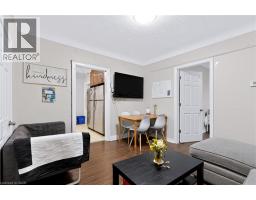 Bedroom - 27 Forsyth Avenue S, Hamilton, ON L8S2A4 Photo 9