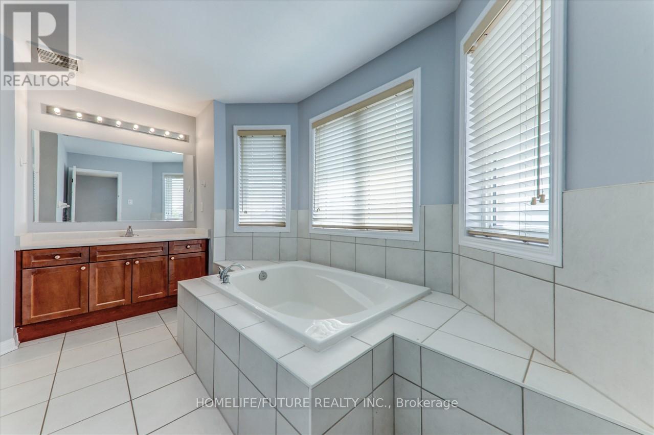 49 Peppermint Close — photo 25
