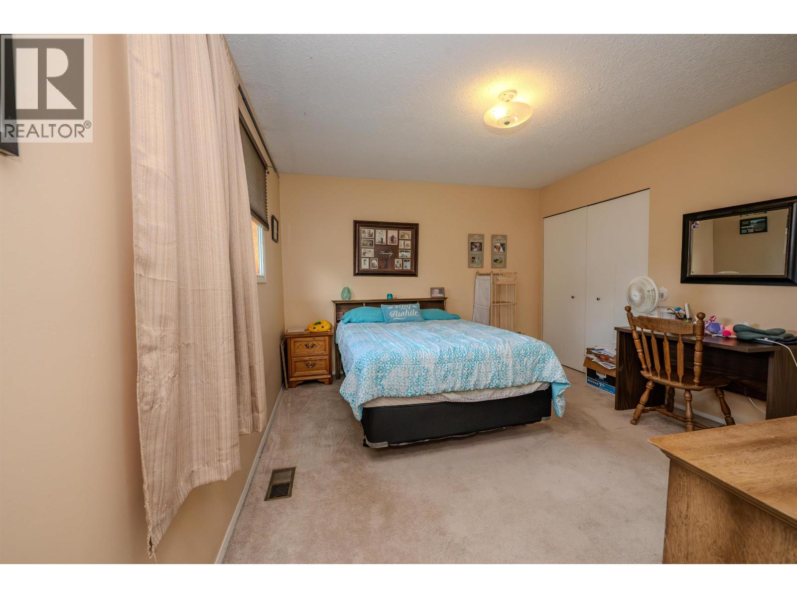 335 DODWELL STREET - 10