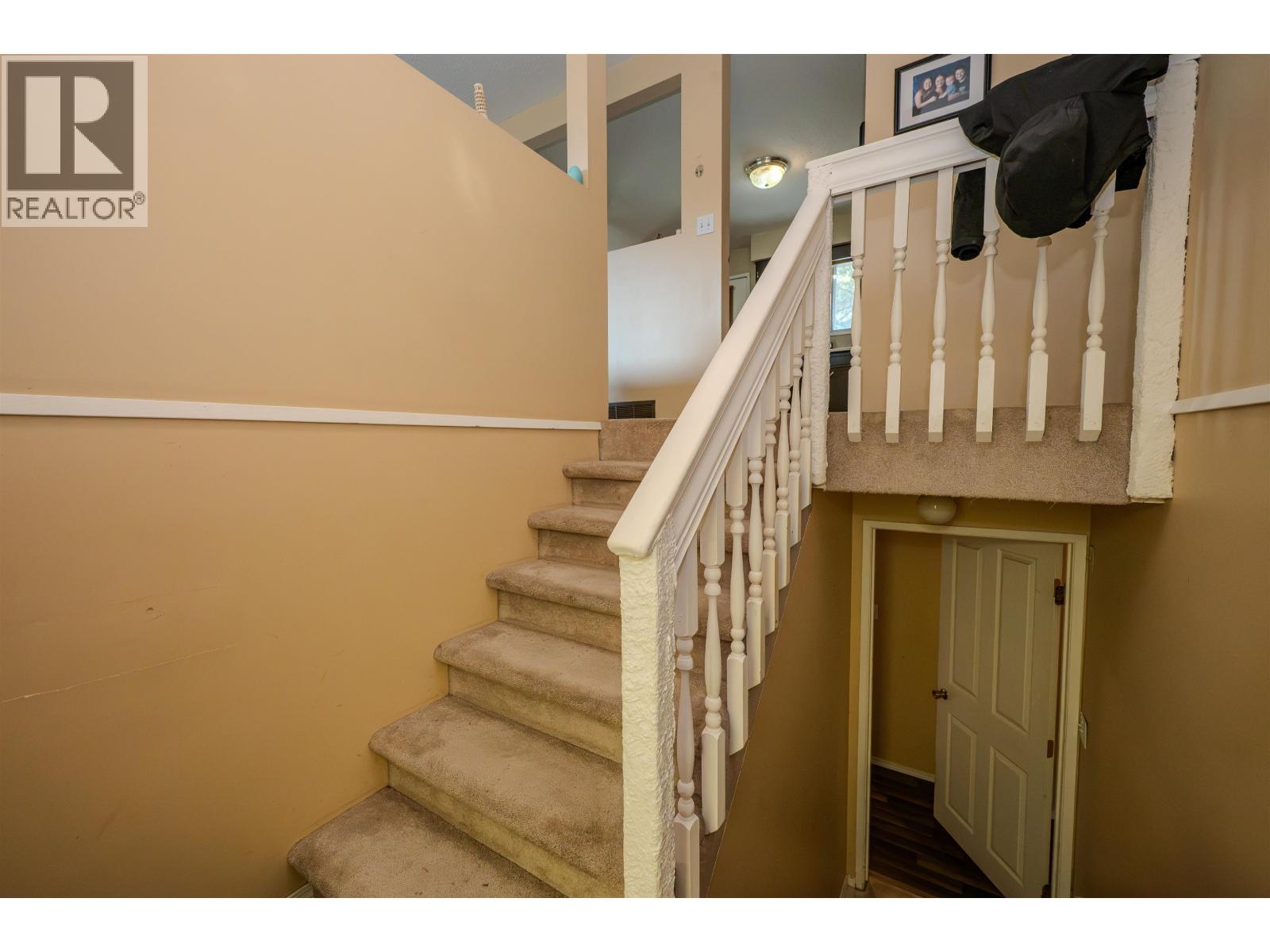 335 DODWELL STREET - 14