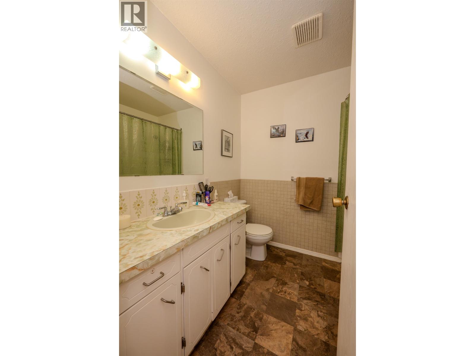 335 DODWELL STREET - 13