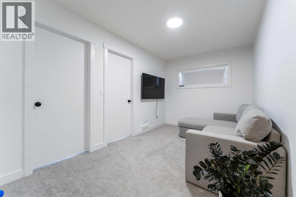 452 Tekarra Drive NW - photo 23