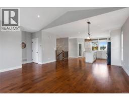 1160 Dunsterville Ave, Saanich, BC V8Z2W7 Photo 26
