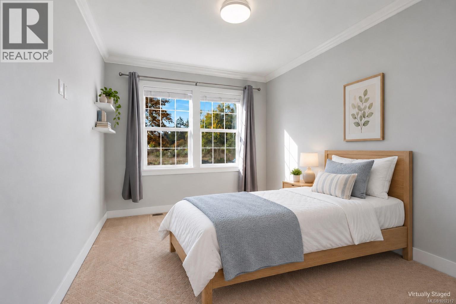  1160 Dunsterville Avenue, Saanich