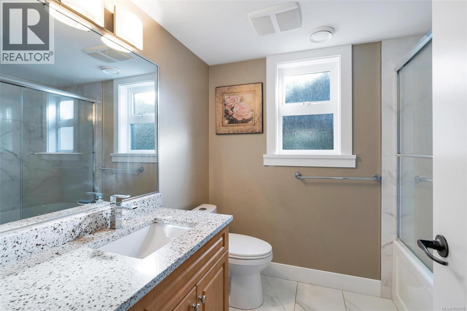 1160 Dunsterville Ave - 51