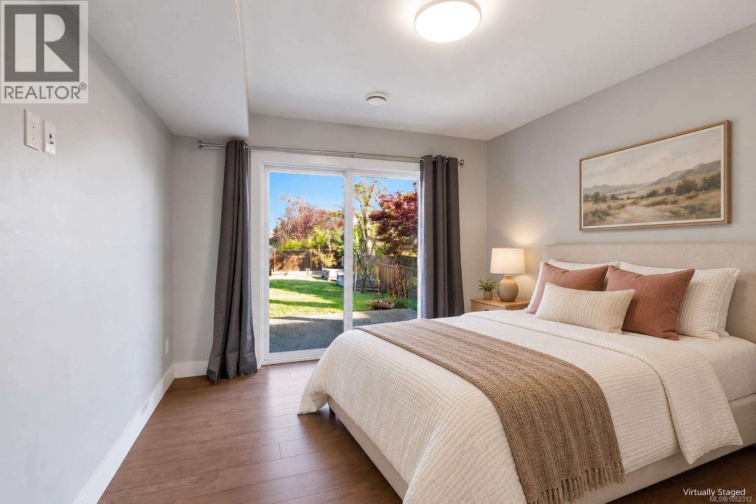  1160 Dunsterville Avenue, Saanich