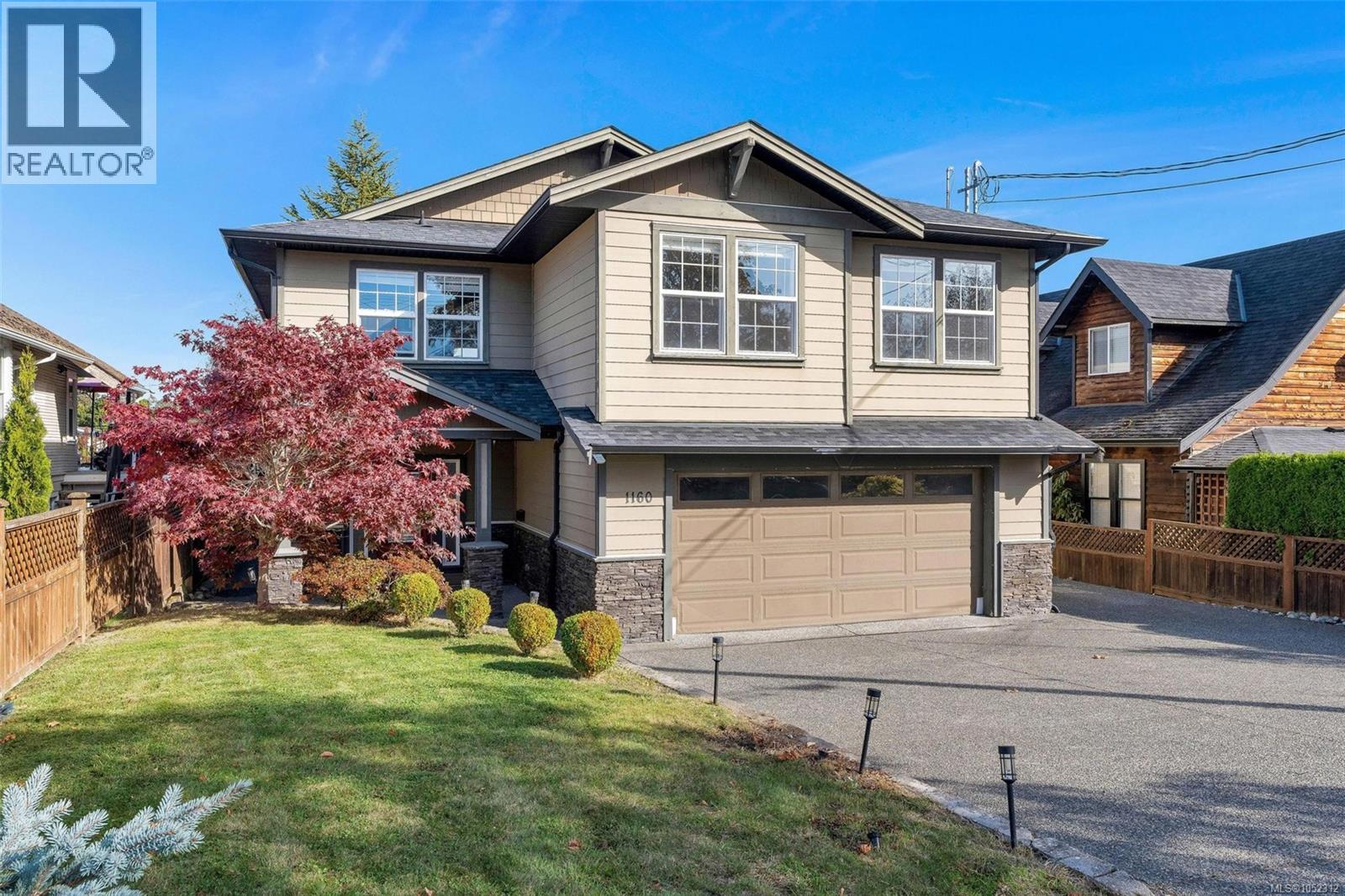  1160 Dunsterville Avenue, Saanich