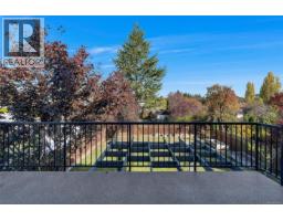 1160 Dunsterville Ave, Saanich, BC V8Z2W7 Photo 64