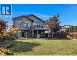 1160 Dunsterville Ave, Saanich, BC V8Z2W7 Photo 73