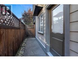 1160 Dunsterville Ave, Saanich, BC V8Z2W7 Photo 55