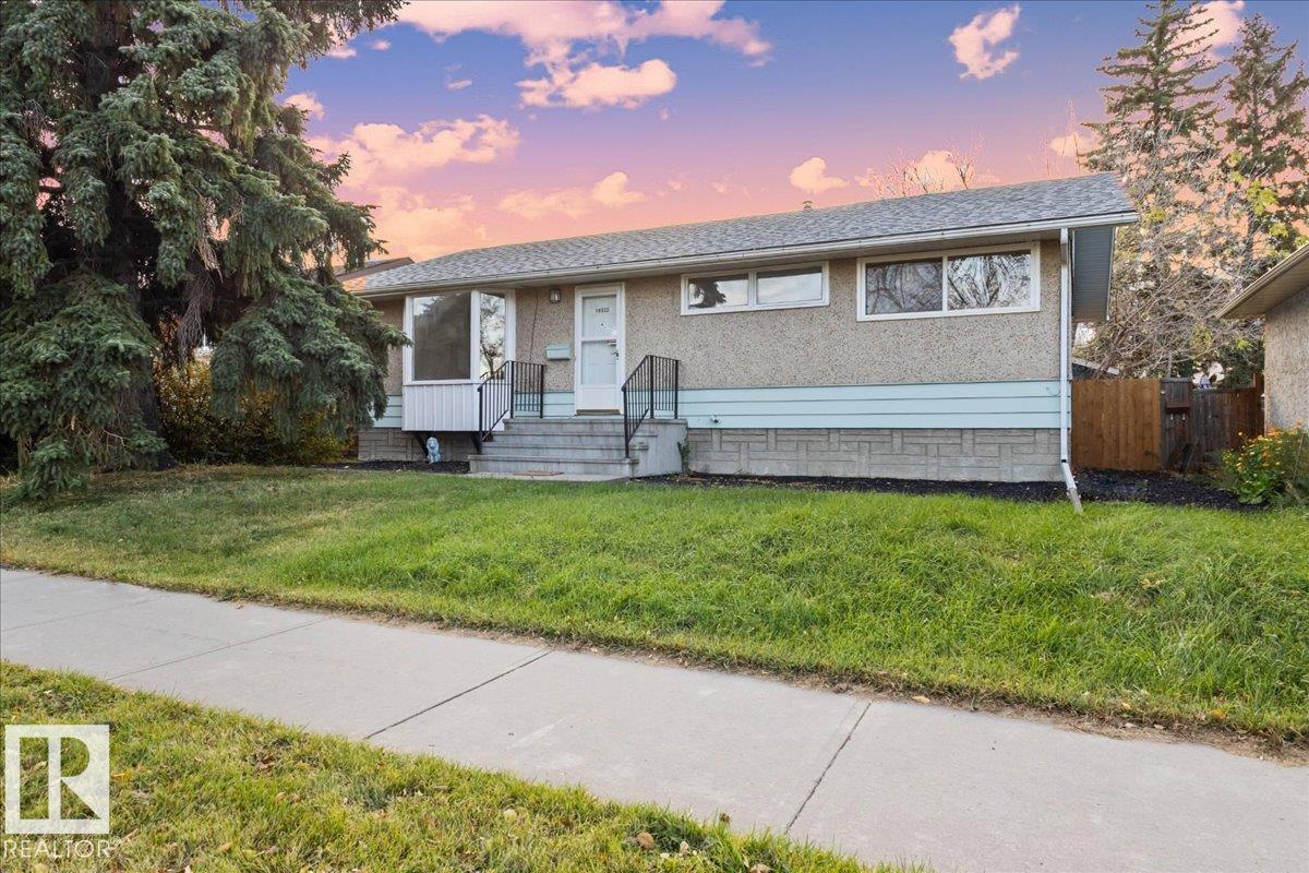 Photo of 10522 163 ST NW, Edmonton