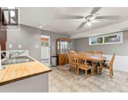 318 Mariner Way, Coquitlam, BC V3K1N6 Photo 24