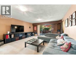 318 Mariner Way, Coquitlam, BC V3K1N6 Photo 9