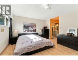 318 Mariner Way, Coquitlam, BC V3K1N6 Photo 12