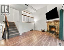 Furnace - 69 Glamis Gardens Sw, Calgary, AB T3E6S4 Photo 10