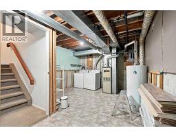 69 Glamis Gardens Sw, Calgary, AB T3E6S4 Photo 43