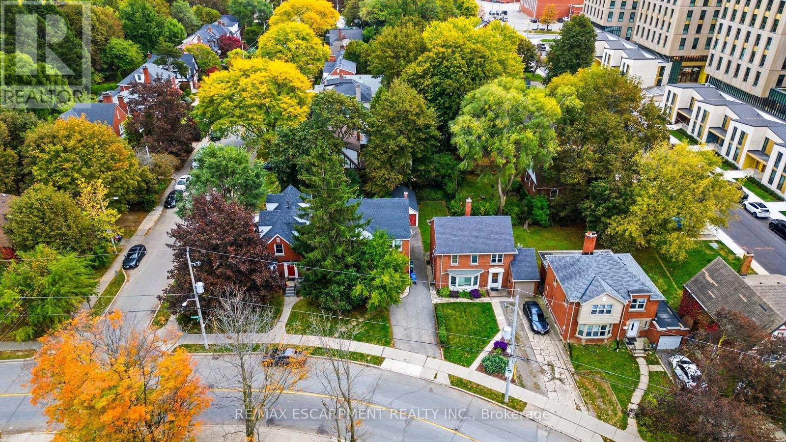 23 Forsyth Avenue South, Hamilton, ON photo 41