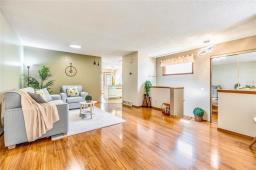 438 Novavista Drive, Winnipeg, MB R2N3V9 Photo 14
