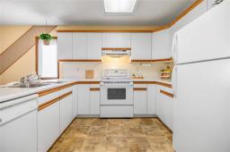 438 Novavista Drive, Winnipeg, MB R2N3V9 Photo 23