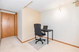 438 Novavista Drive, Winnipeg, MB R2N3V9 Photo 37
