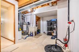 438 Novavista Drive, Winnipeg, MB R2N3V9 Photo 47
