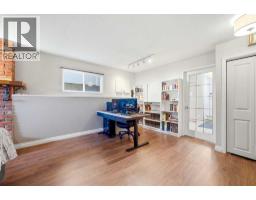 2445 Cherokee Drive Nw, Calgary, AB T2L0X6 Photo 26
