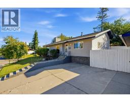 2445 Cherokee Drive Nw, Calgary, AB T2L0X6 Photo 36