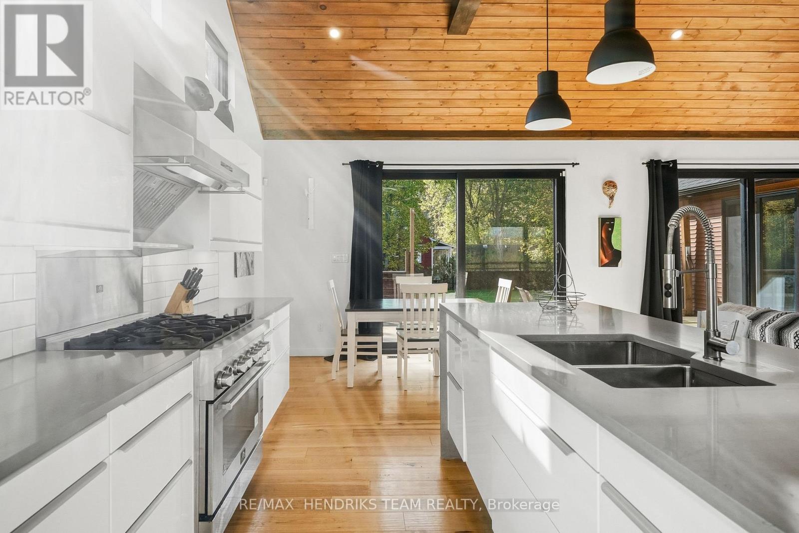 3555 Firelane 7 Road — photo 12