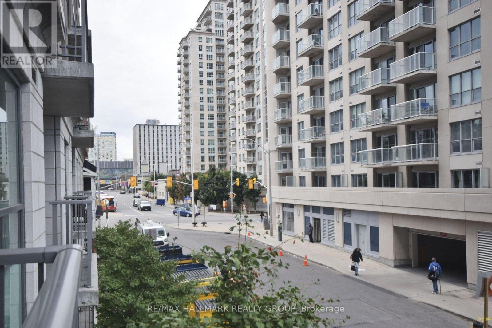 200 Besserer Street — photo 32