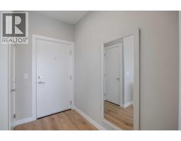 4pc Bathroom - 410, 383 Smith Street Nw, Calgary, AB T3B6J9 Photo 7