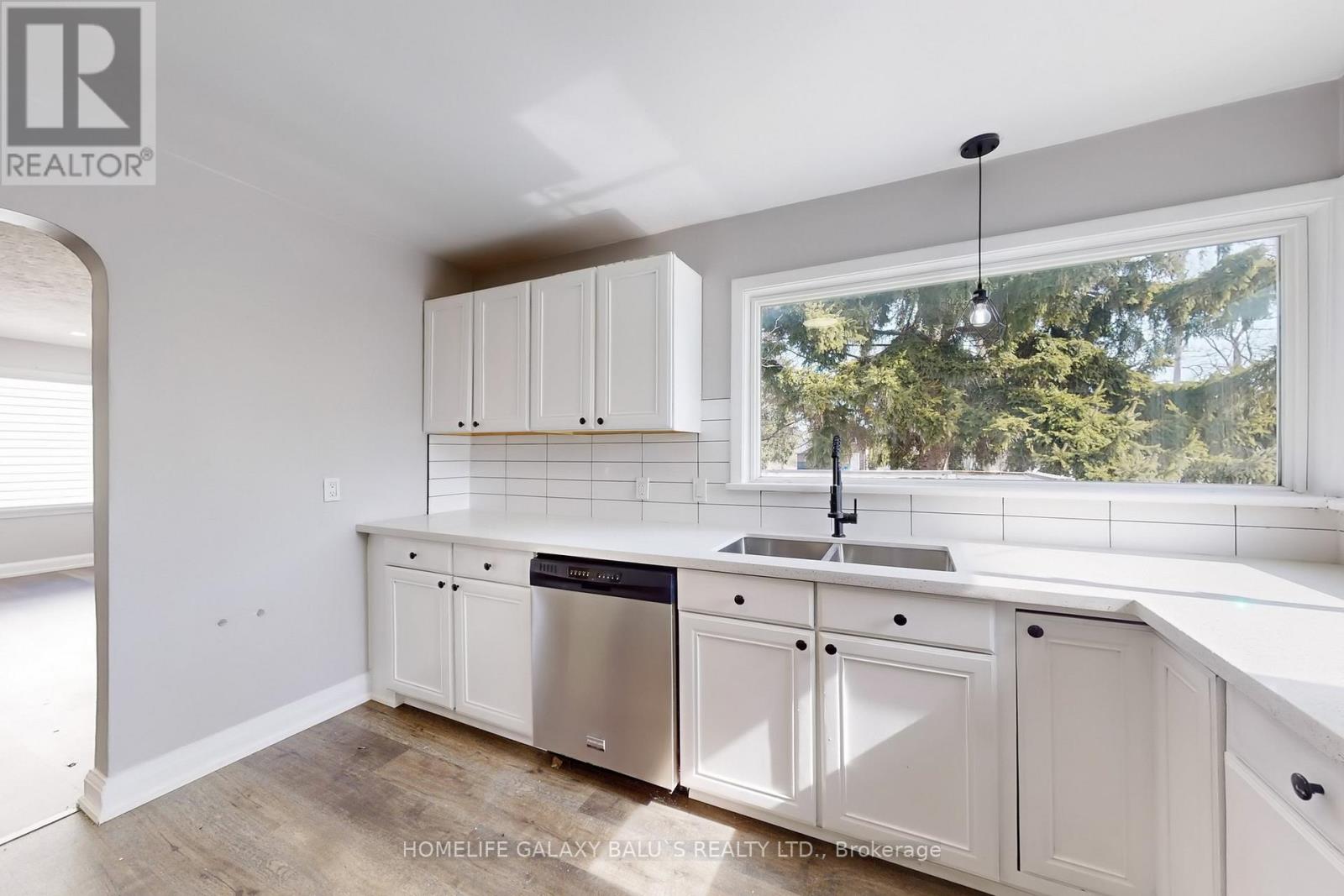 344 TOWNLINE ROAD N - 14