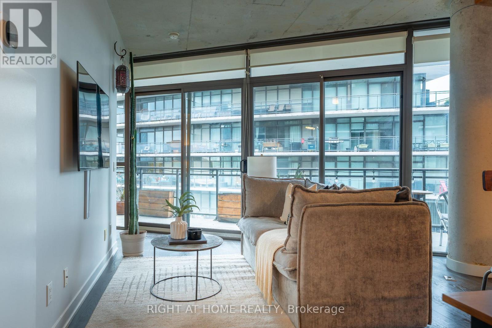 702- 1201 Dundas Street East, Toronto, ON photo 5