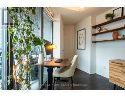 702 - 1201 Dundas Street E, Toronto, ON M4M1S2 Photo 22