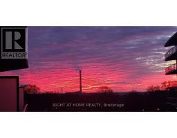 702 - 1201 Dundas Street E, Toronto, ON M4M1S2 Photo 33