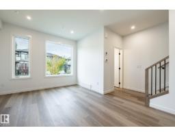 7439 May Common Nw Nw, Edmonton, AB T6R0X4 Photo 11