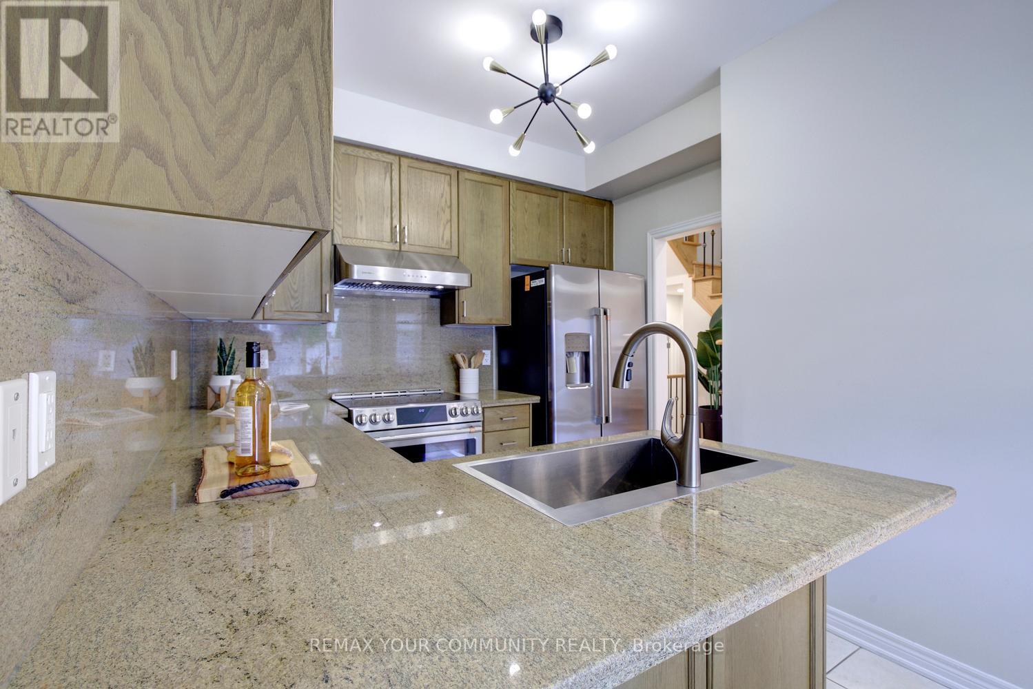 186 Lauderdale Drive, Vaughan, ON photo 20