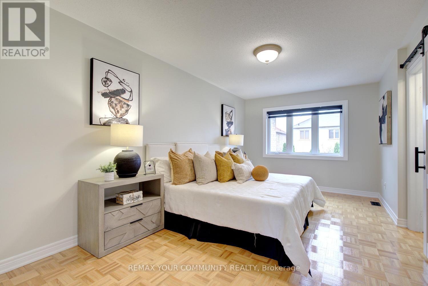 186 LAUDERDALE DRIVE - 29