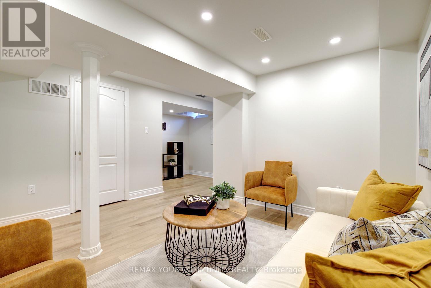 186 Lauderdale Drive, Vaughan, ON photo 42
