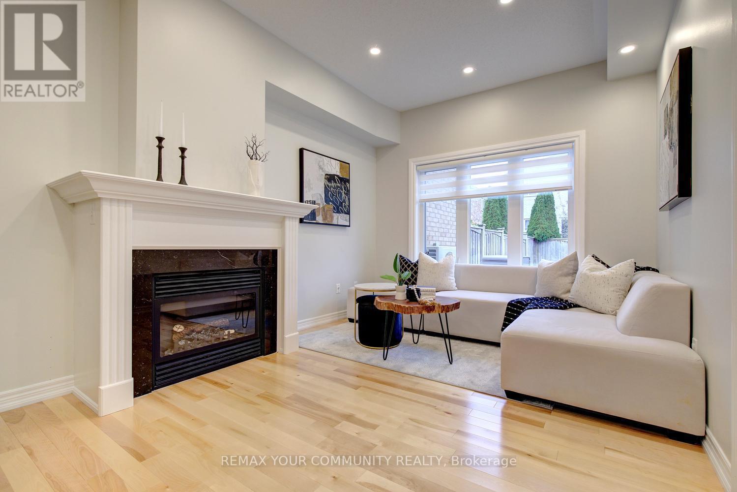 186 Lauderdale Drive, Vaughan, ON photo 7