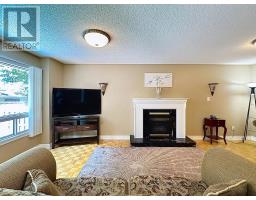 9 Siesta Court, Brampton, ON L6R1P2 Photo 7