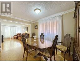 9 Siesta Court, Brampton, ON L6R1P2 Photo 9