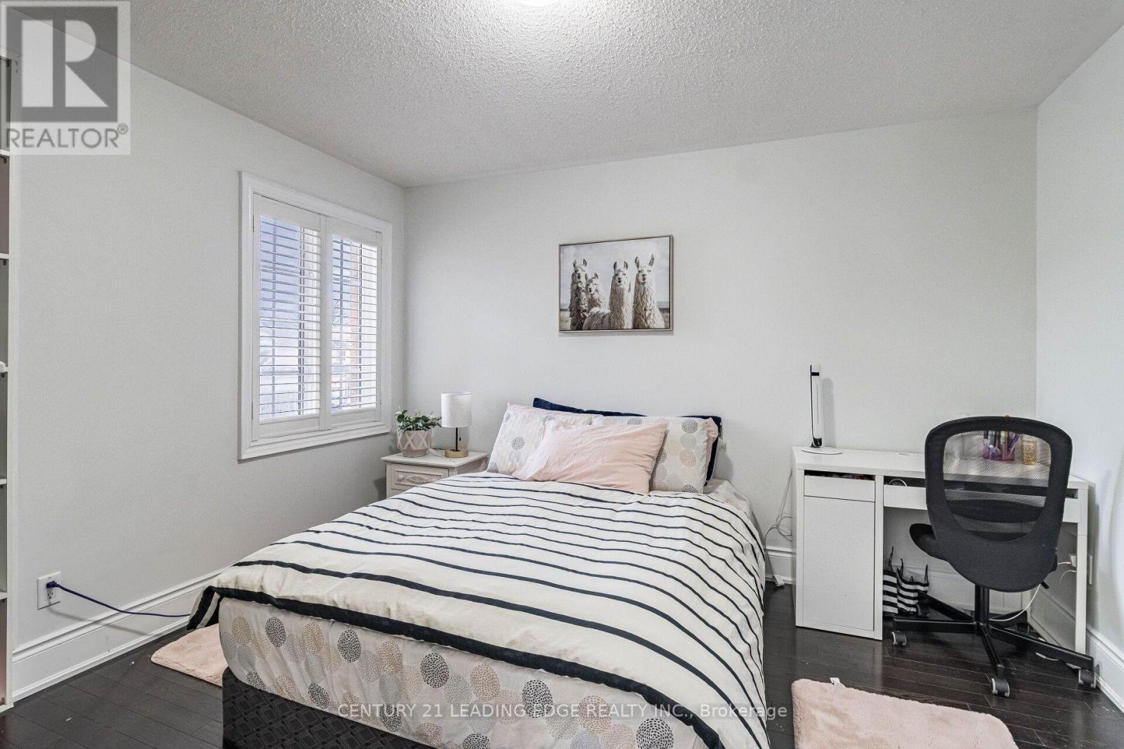 3562 AQUINAS AVENUE - 39