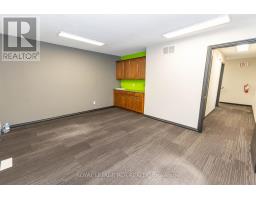 4 Clara Street, Orangeville, ON L9W2H6 Photo 47