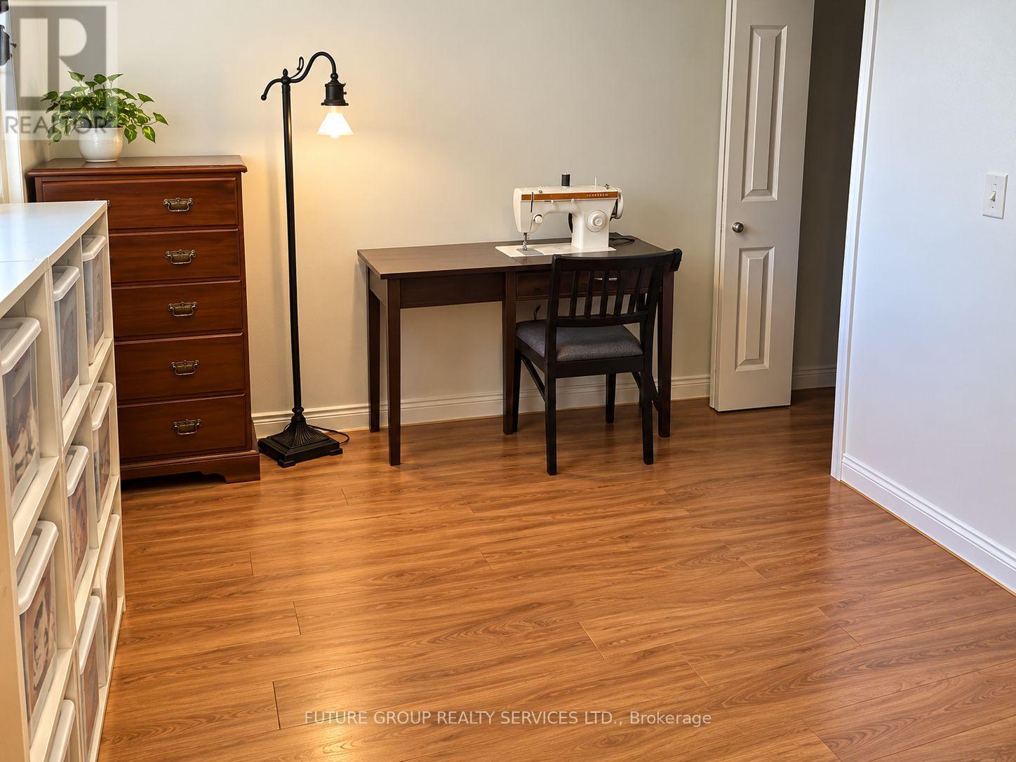 2774 Bucklepost Crescent — photo 18
